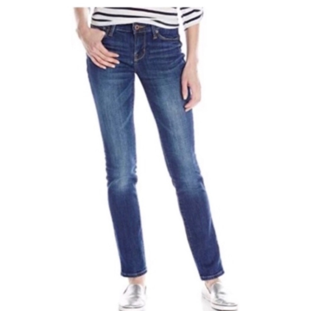 - Lucky brand Brooke straight jeans